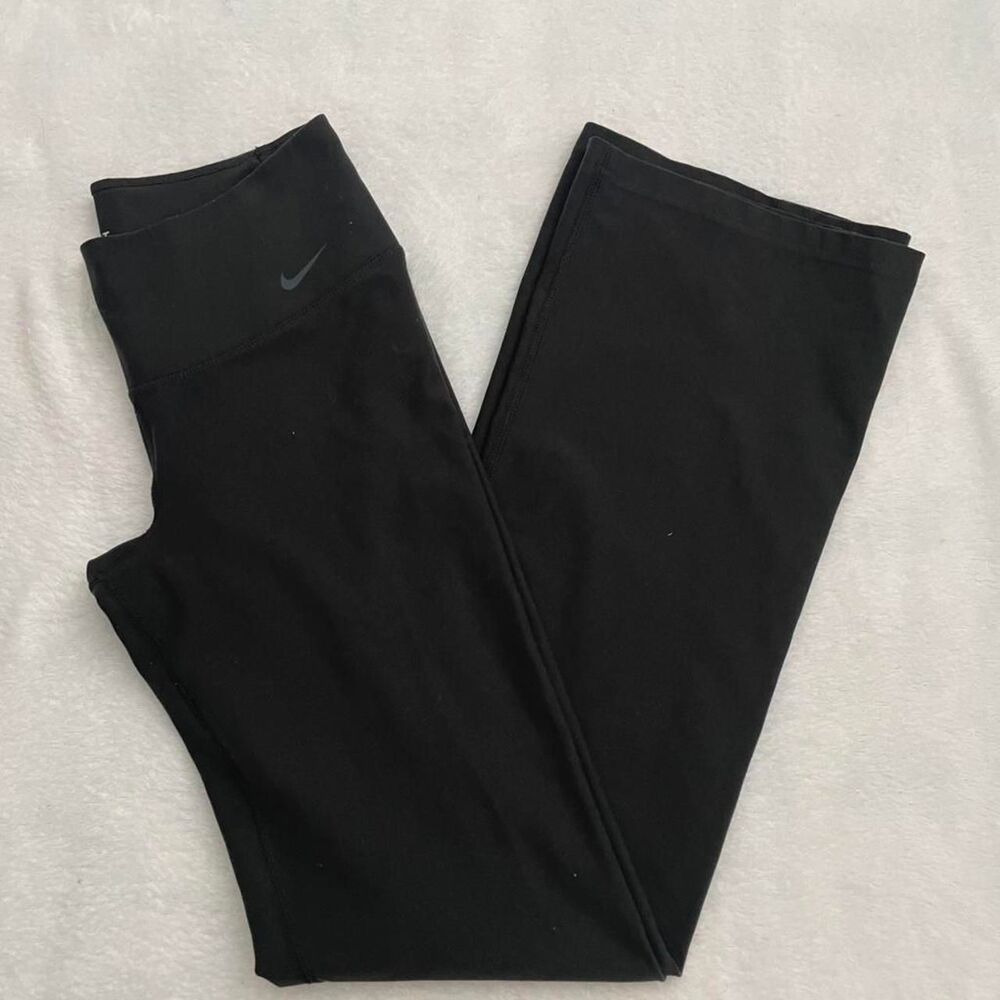 Nike Dri Fit Flare Leggings Women's S Yoga Athletic Loungewear Casual Every Day